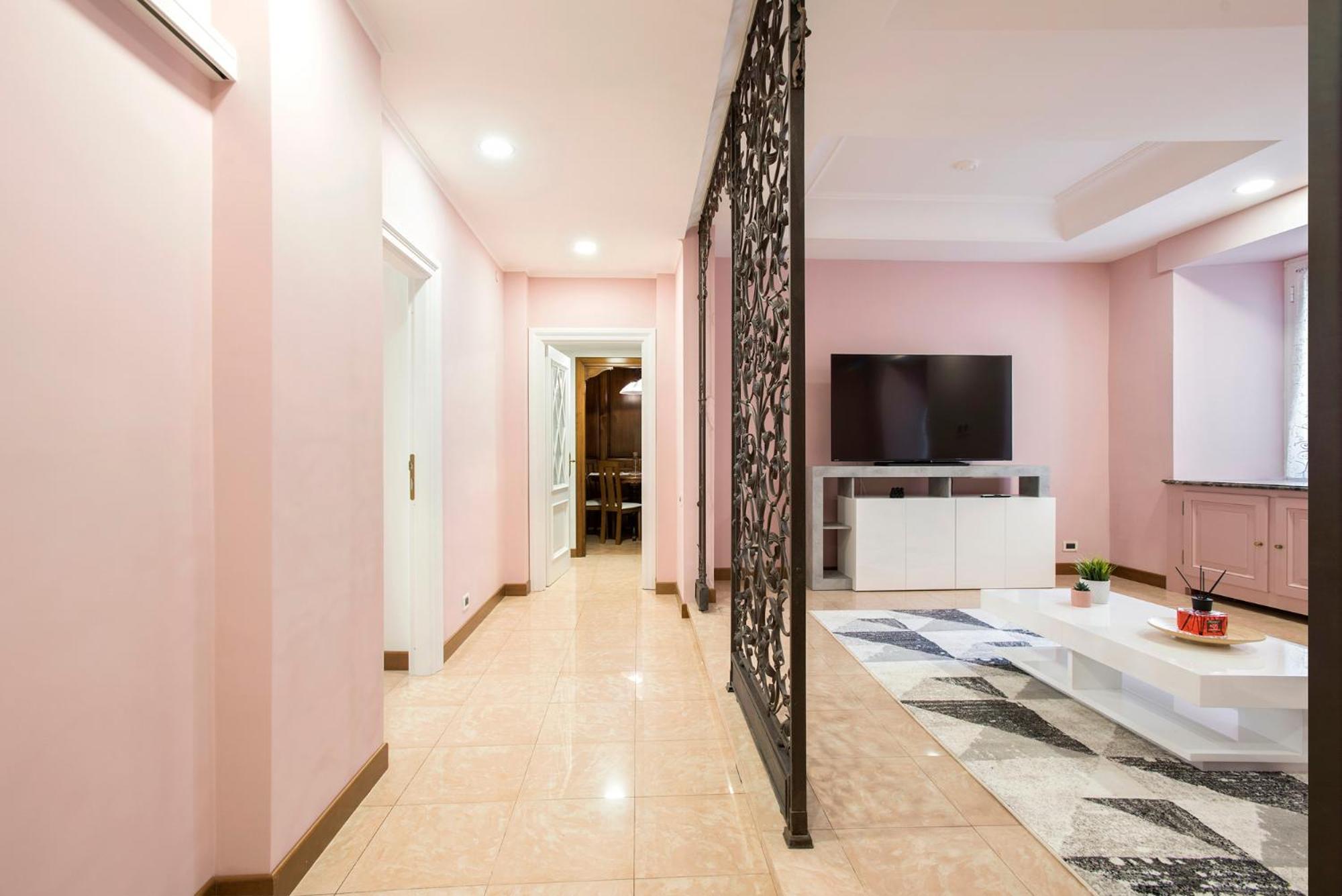 Appia Luxe - A Poche Fermate Del Centro Apartment Рим Екстериор снимка