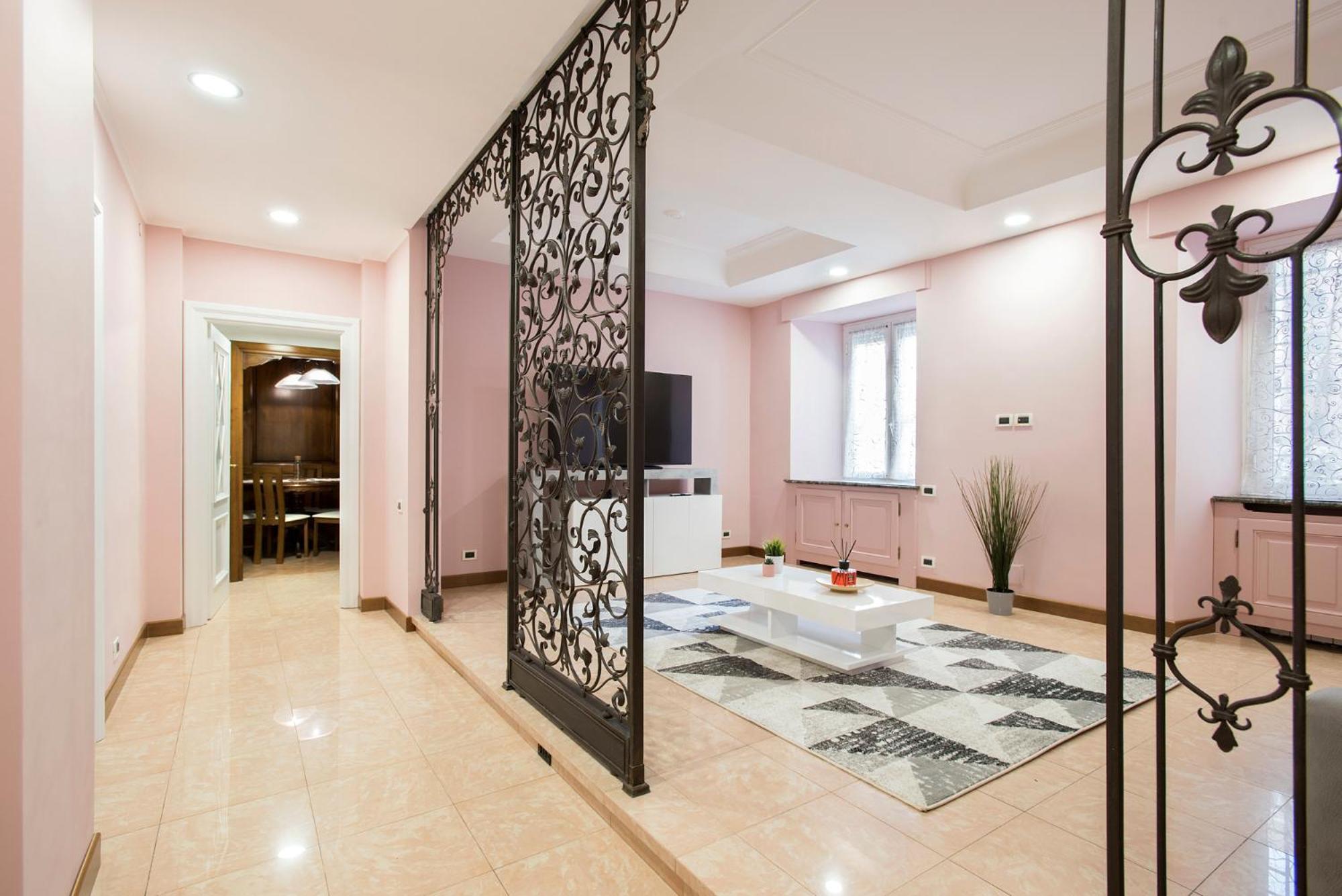 Appia Luxe - A Poche Fermate Del Centro Apartment Рим Екстериор снимка