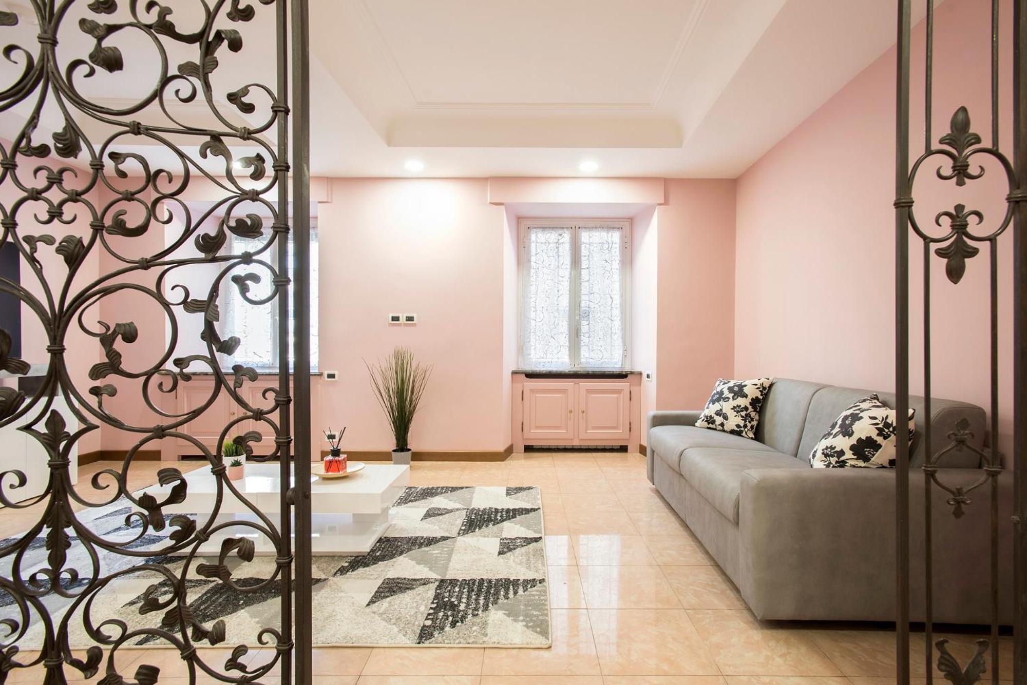 Appia Luxe - A Poche Fermate Del Centro Apartment Рим Екстериор снимка